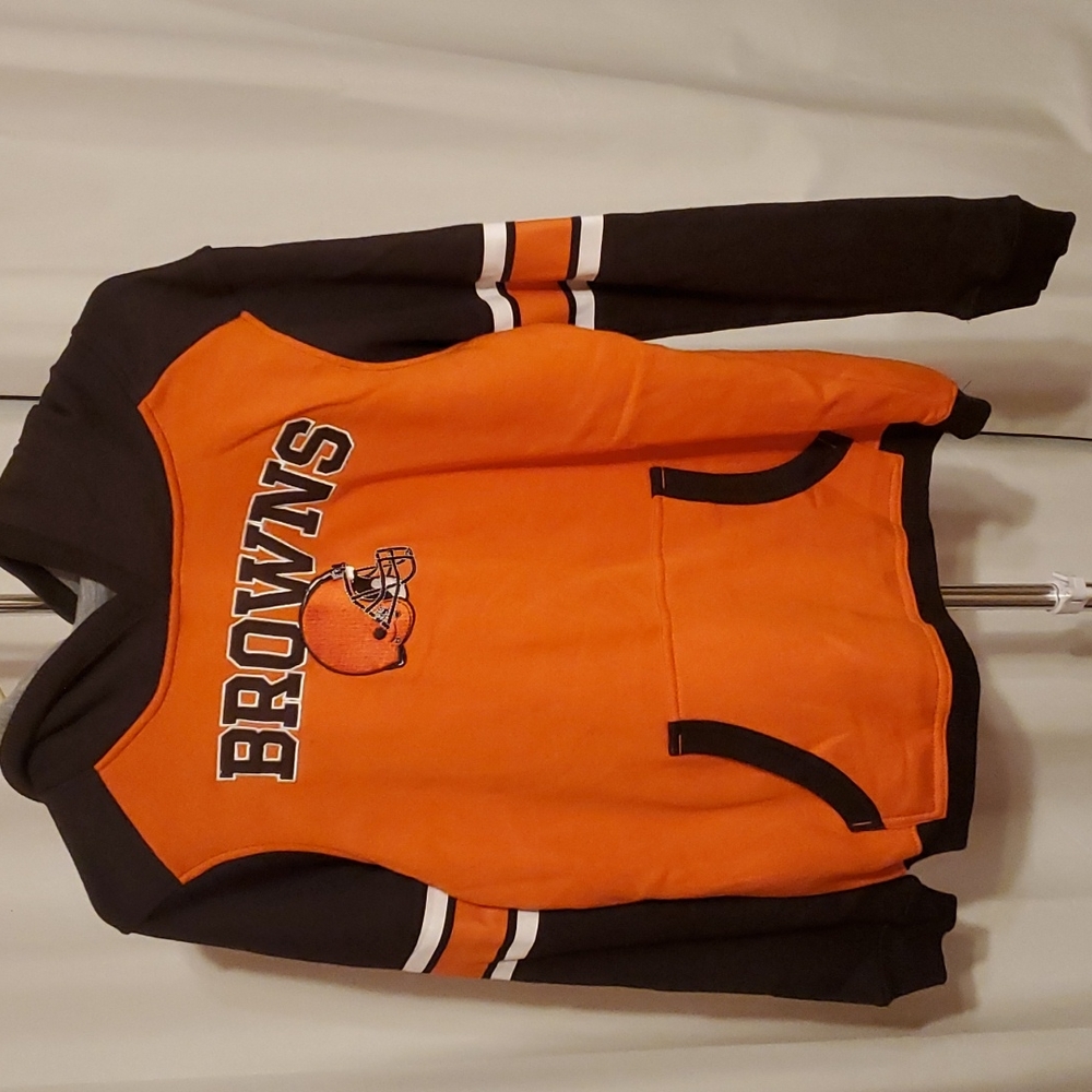 NWOT NFL Browns Sweatshirt